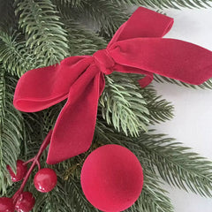 Festive Cartoon Artificial Pine Teardrop Swag (35×60 cm)