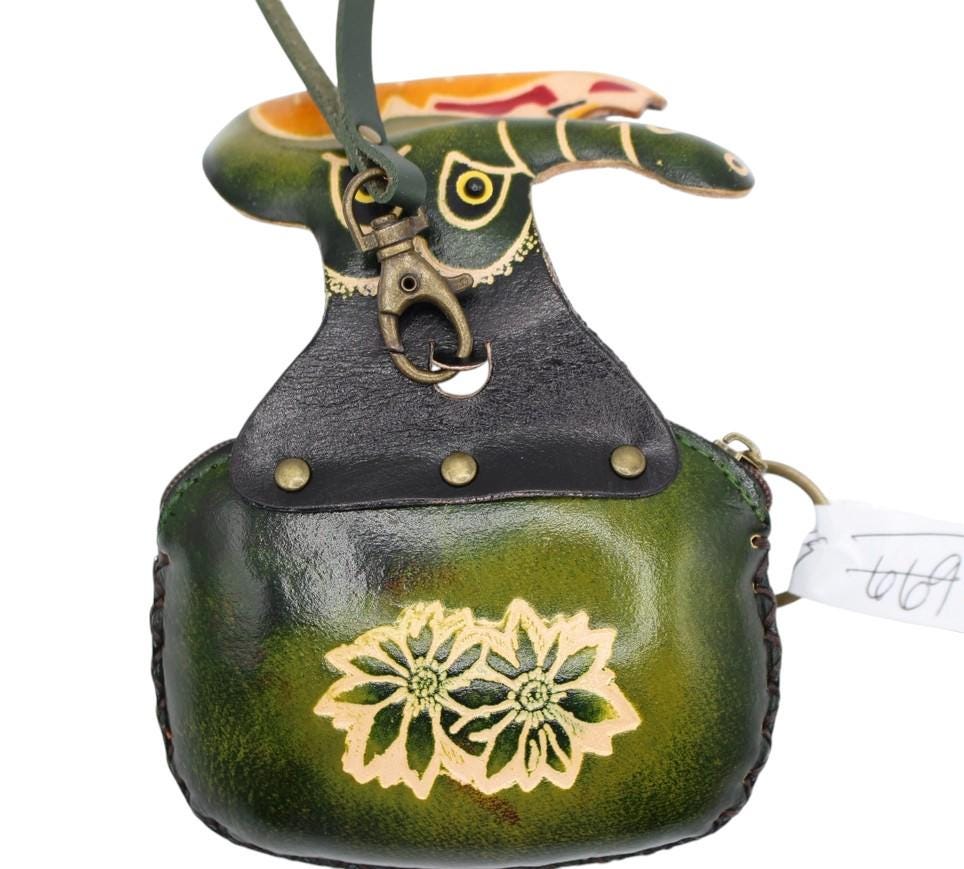 Genuine Handmade Leather Alligator Wristlet / Coin Purse / Wallet /change purse